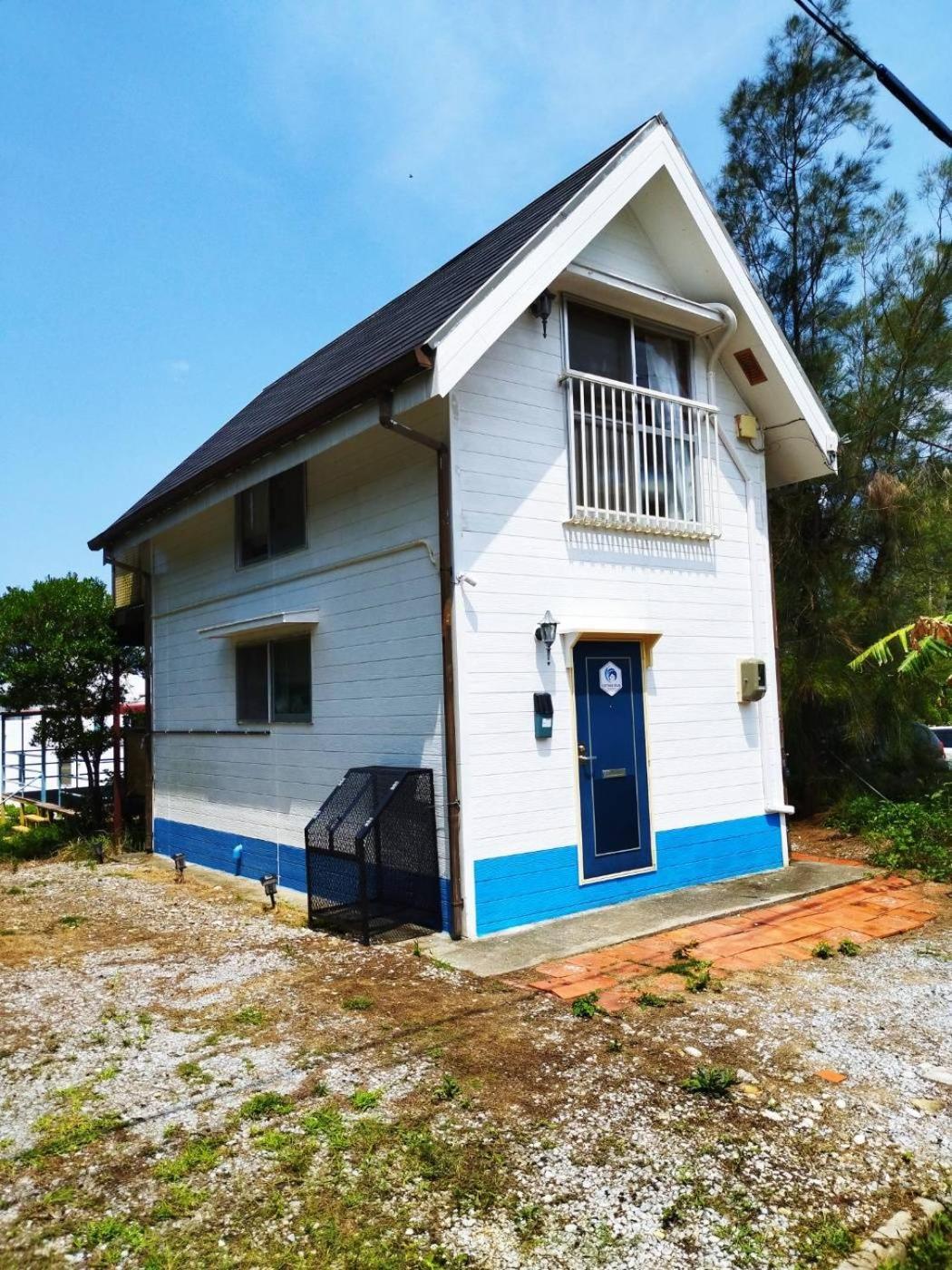 Cottage Blue Onna Εξωτερικό φωτογραφία